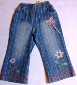 джинси в смужку з метеликом і квіти ― Максимка - красивий дитячий одяг оптом та в роздріб.